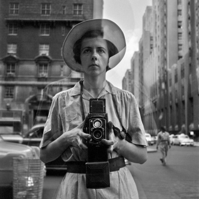 Vivian Maier, Untitled (1955). Courtesy of Artnet Auctions