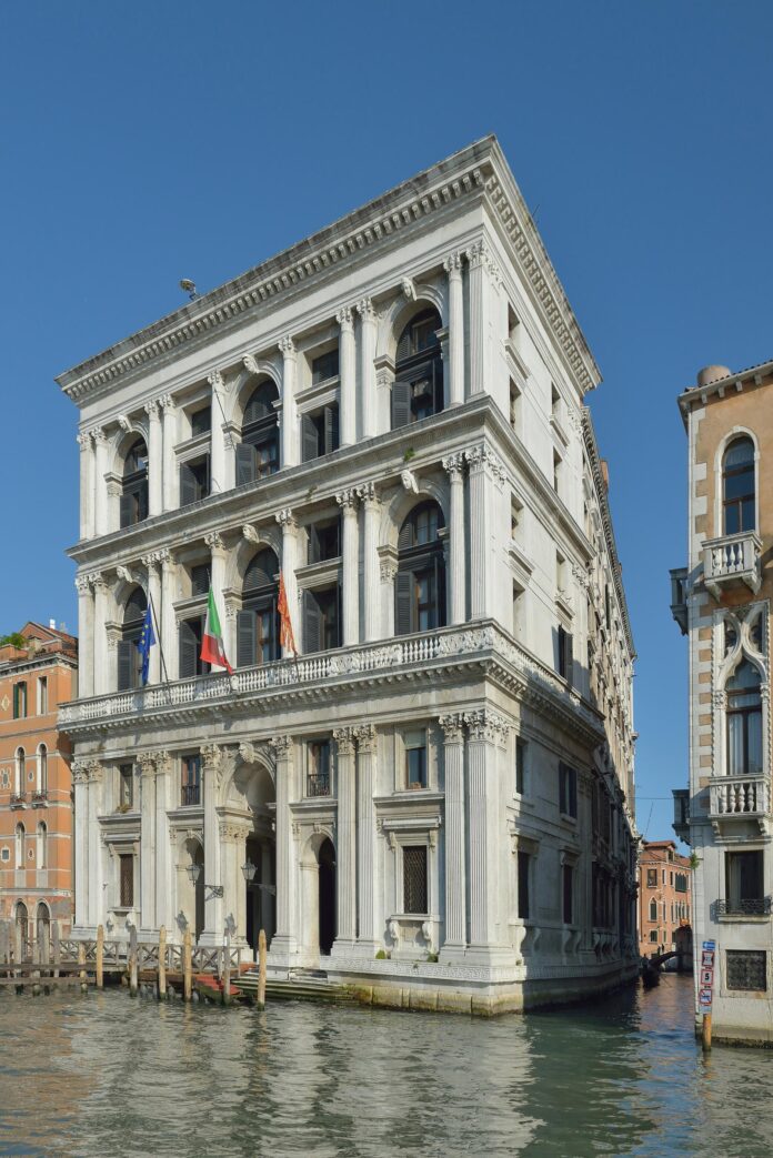 San Luca Casa